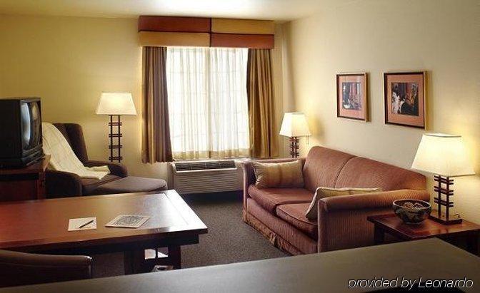 Larkspur Landing Extended Stay Suites Роузвил Стая снимка