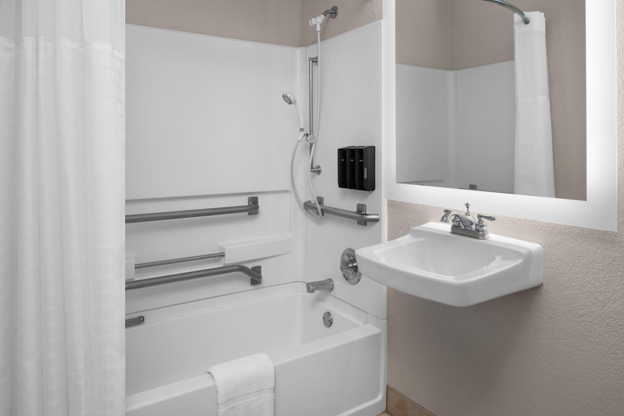 Larkspur Landing Extended Stay Suites Роузвил Екстериор снимка