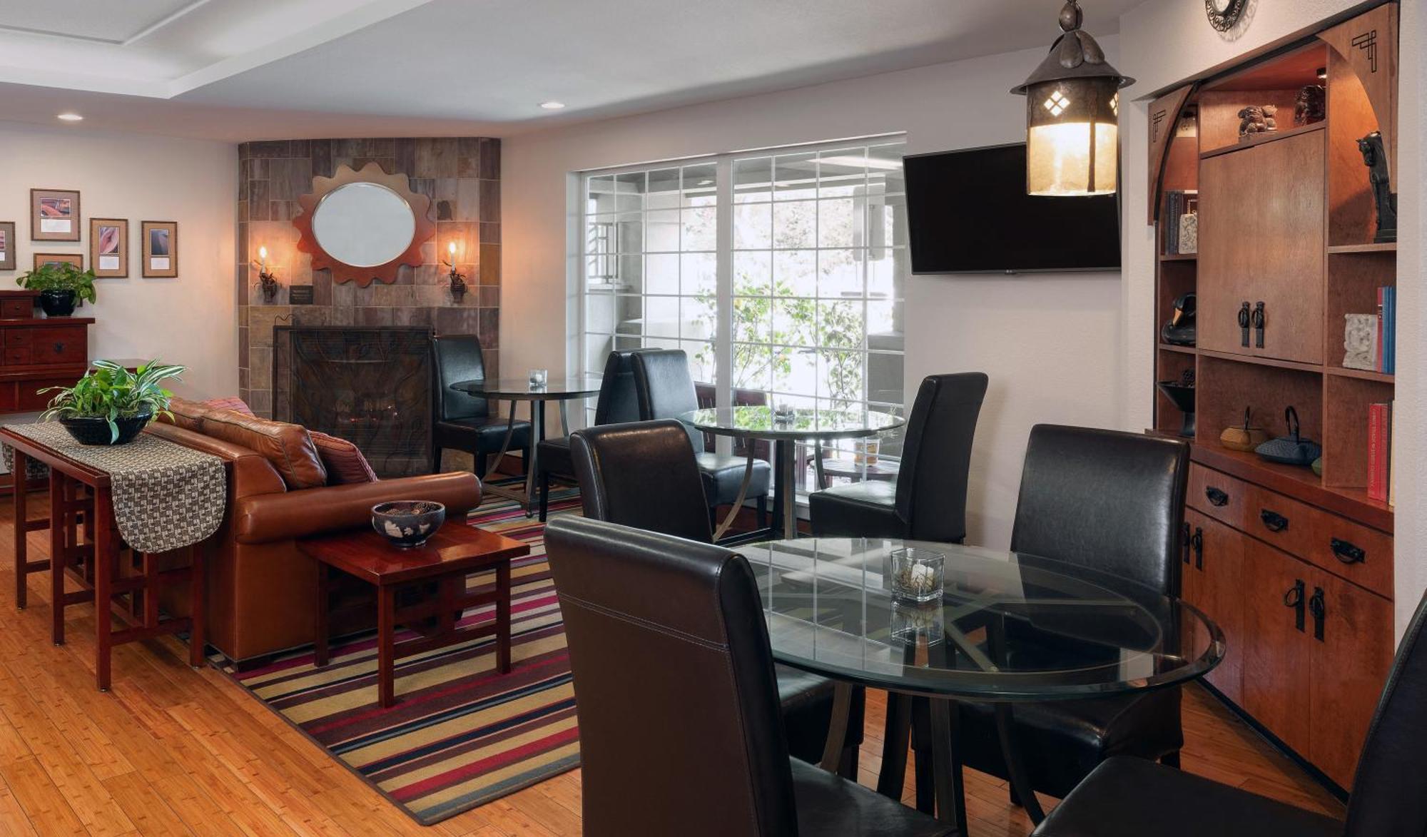 Larkspur Landing Extended Stay Suites Роузвил Екстериор снимка